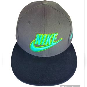 Nike Snapback Hat